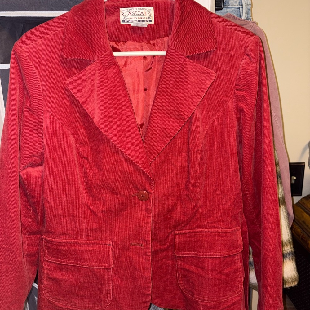 Elegant Red Corduroy Blazer - Picture 2 of 12